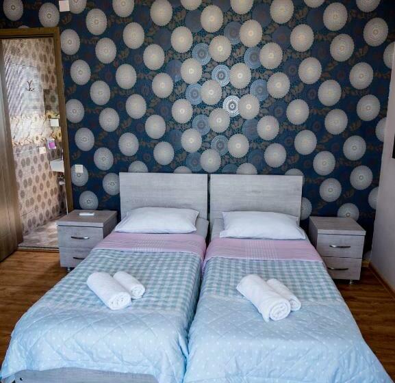 اتاق استاندارد, Irakli Guest House