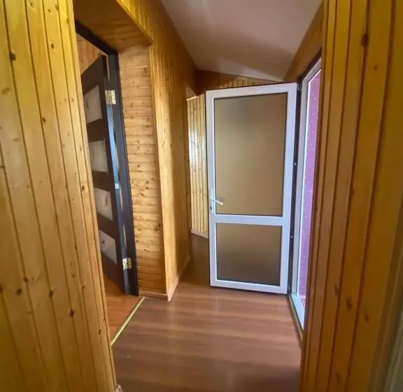 デラックスルーム, Prykarpatska Villa