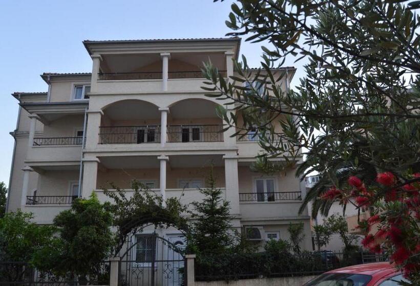 استودیوی استاندارد با چشم‌انداز دریا, Vila Maslina Guesthouse