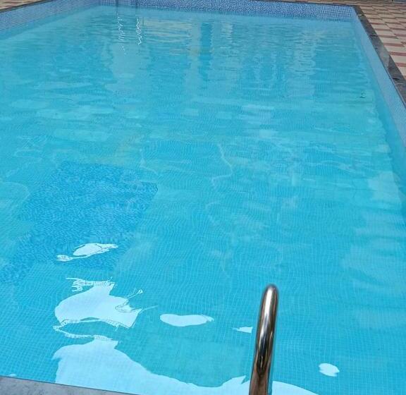 Deluxe-huoneisto 1 Makuuhuone, Utopia Holiday Candolim