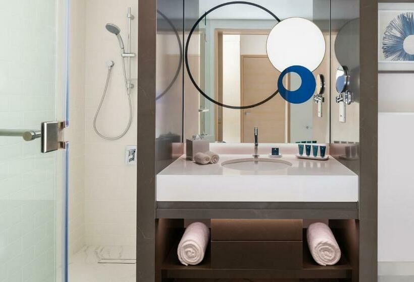 Номер Executive Кровать Кинг, Wyndham Dubai Deira