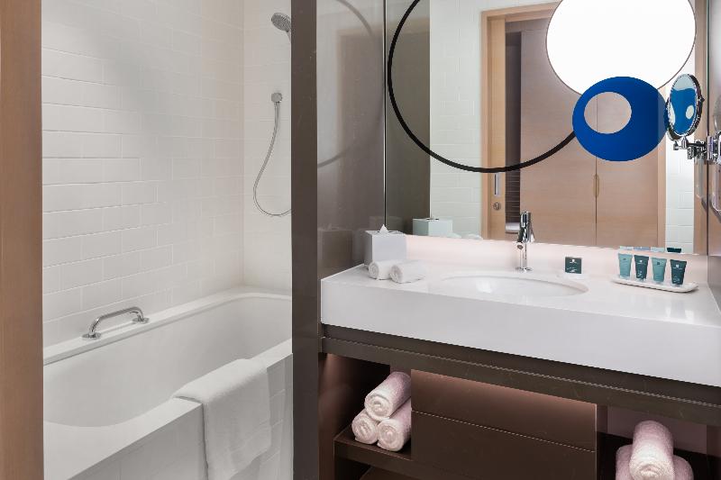 Quarto Superior, Novotel Dubai Gold District