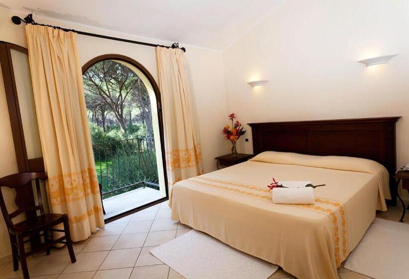 غرفة قياسية مزوَّدة بشُرفة, Horse Country Resort Congress & Spa   Hotel Ribot