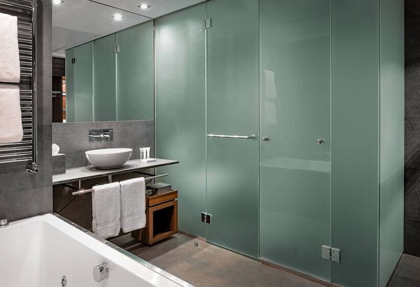 Suite Vista Montaña, Ac Baqueira Ski Resort, Autograph Collection