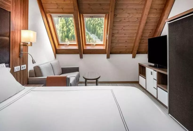 اتاق لوکس با چشمانداز, Ac Baqueira Ski Resort, Autograph Collection