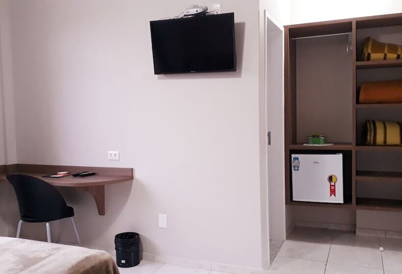 חדר דלוקס לשלושה, Brisamar Suite