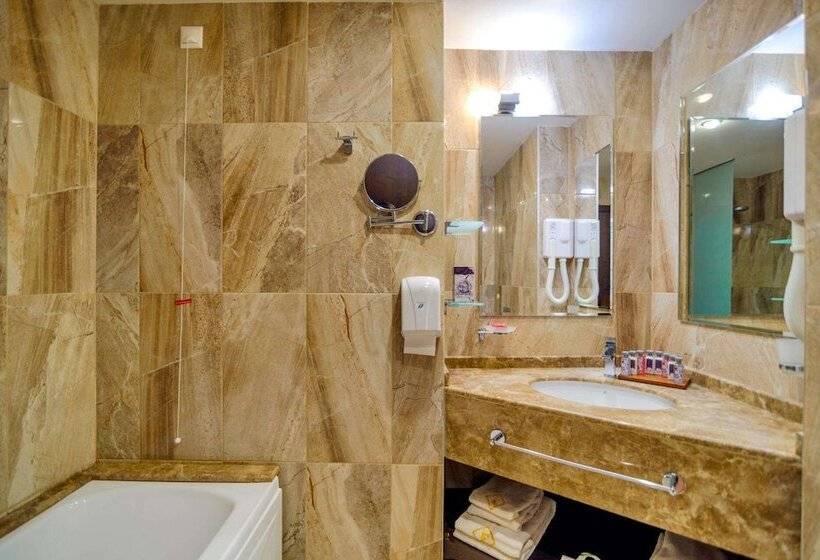 行政房间, International Hotel Casino & Tower Suites