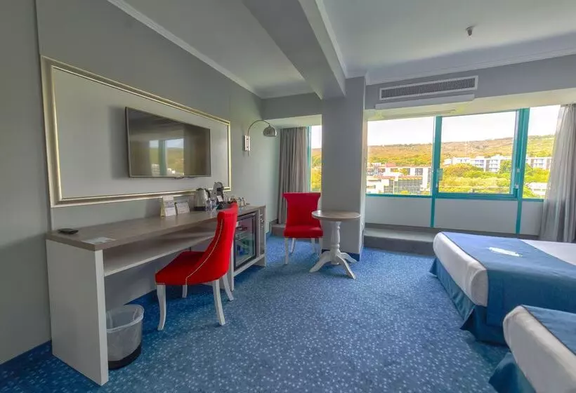 اتاق استاندارد, International Hotel Casino & Tower Suites