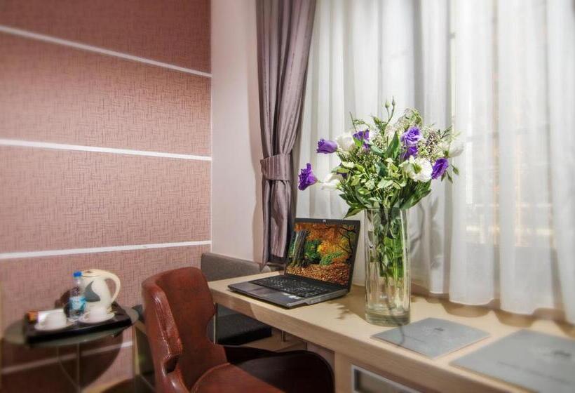 اتاق استاندارد, Midas