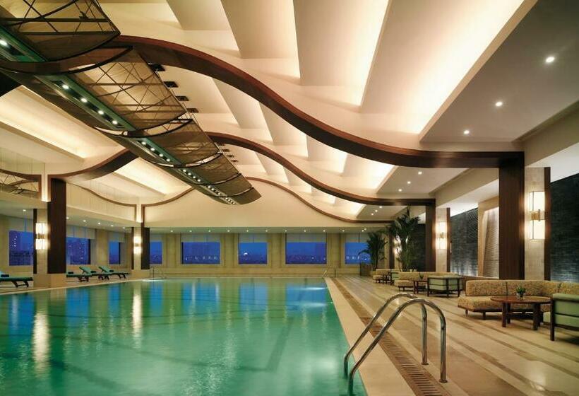Номер Deluxe Кровать Кинг Вид на Город, Shangrila Xian