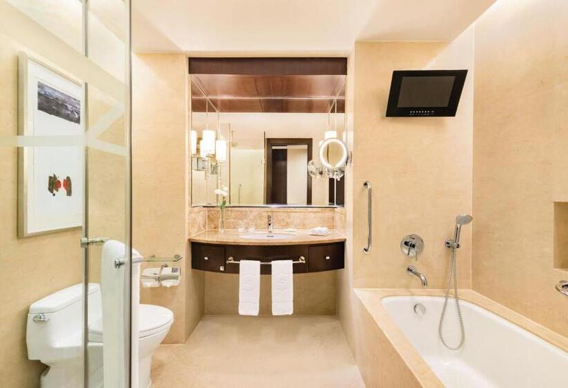 חדר קלאב, Shangrila Xian