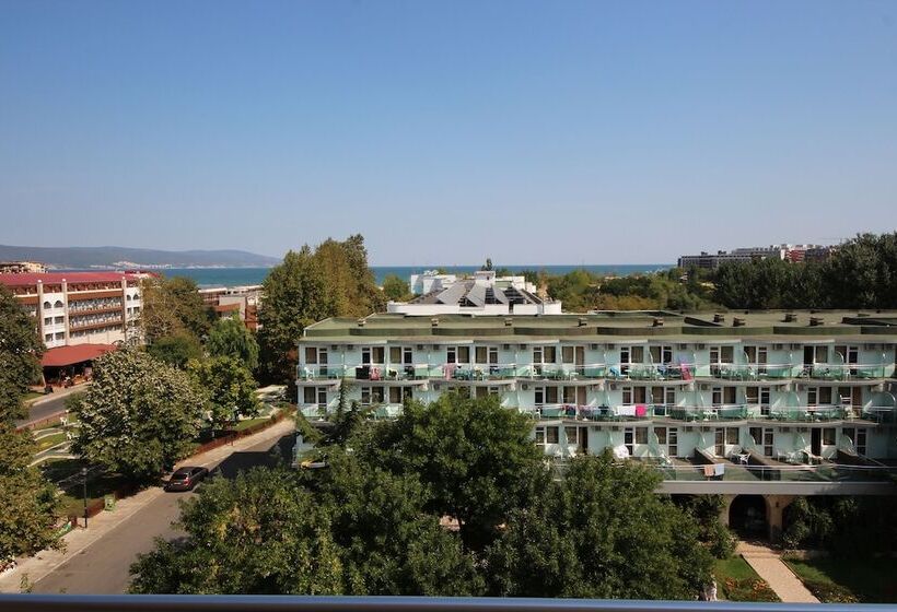 带海景的标准工作室, Menada Apartments In Sunny Beach