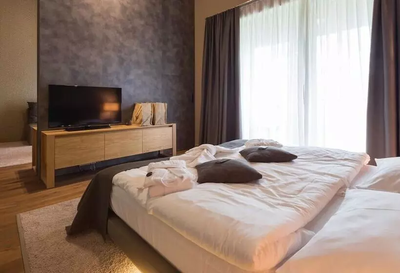 Sviitti, Terme Olimia Hotel Sotelia