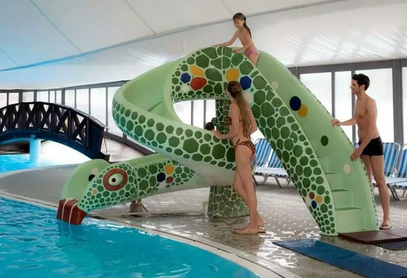 Perhehuone, Terme Olimia Hotel Sotelia