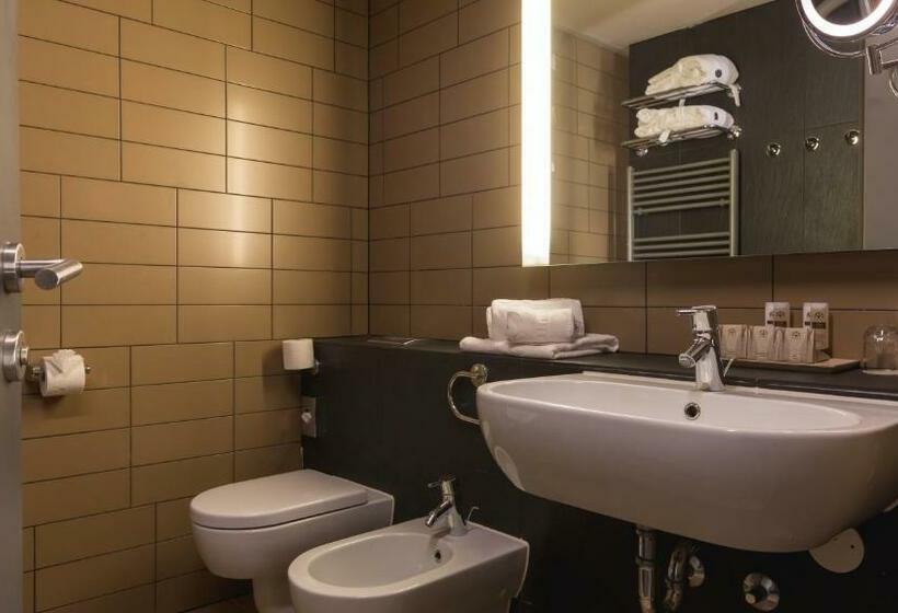 اتاق استاندارد با چشم‌انداز, Terme Olimia   Hotel Sotelia