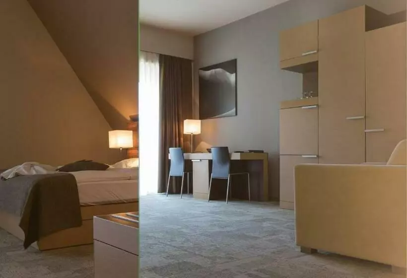 Superior-perhehuone, Terme Olimia Hotel Sotelia