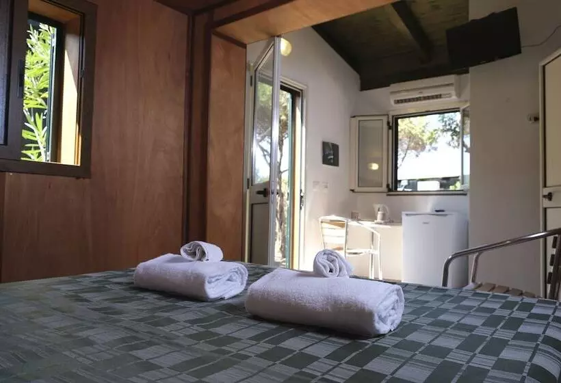 Talo 1 Makuuhuone, Villaggio Camping Torre Del Porticciolo