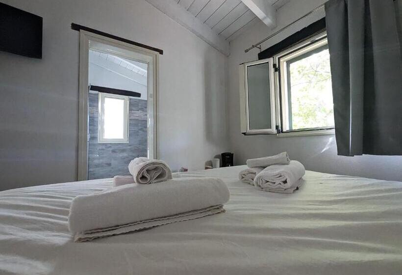 スーペリアールーム, Villaggio Camping Torre Del Porticciolo