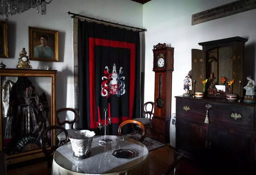 سوییت, Casa Dos Varais, Manor House