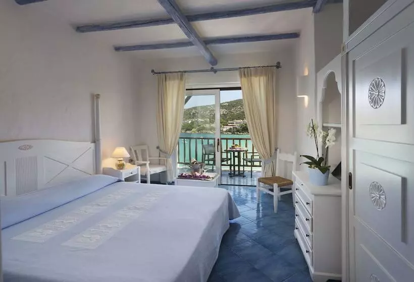 اتاق لوکس با چشمانداز دریا, Club Hotel Baja Sardinia