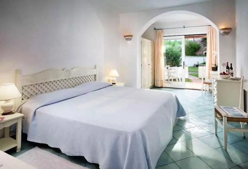 اتاق استاندارد, Club Hotel Baja Sardinia