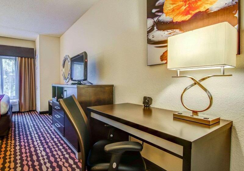 Люкс Кровать Кинг, Comfort Suites Northside Hospital Gwinnett