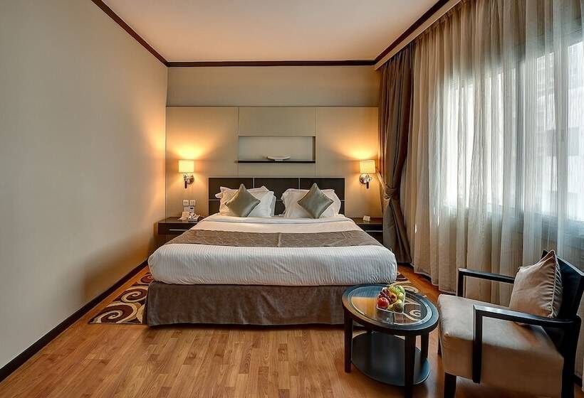 Президентский Люкс, Grandeur Hotel Al Barsha