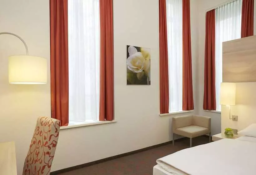 コンフォートルーム, H+ Hotel München
