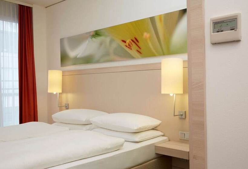 غرفة كومفورت, H+ Hotel München