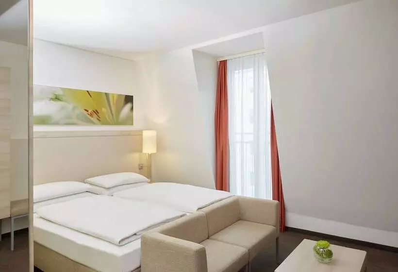 スーペリアールーム, H+ Hotel München
