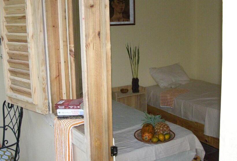 اتاق استاندارد, Loro Tuerto