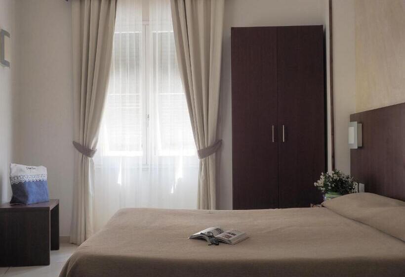 اتاق عادی, Margherita