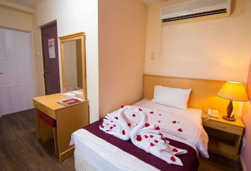 اتاق استاندارد یک نفره, Mutrah