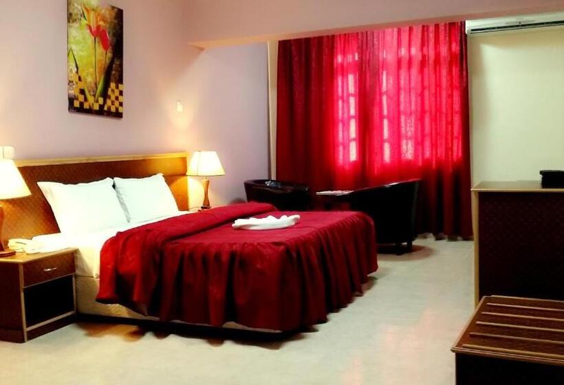 اتاق لوکس, Mutrah