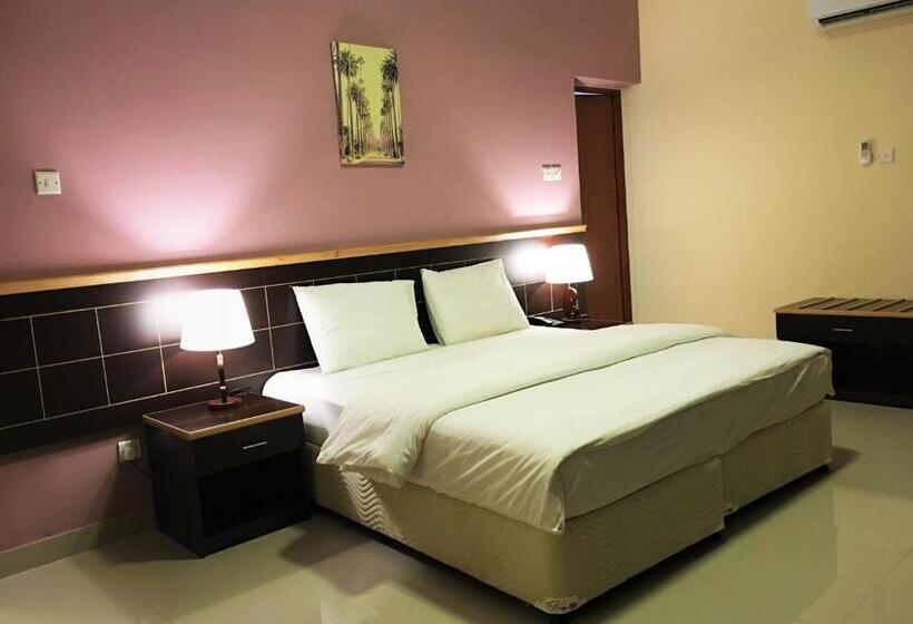 اتاق لوکس, Mutrah