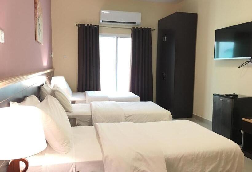 اتاق استاندارد سه نفره, Mutrah