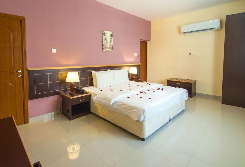 اتاق لوکس, Mutrah