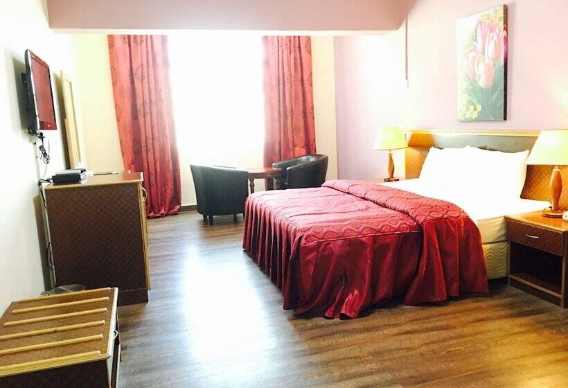 اتاق لوکس, Mutrah