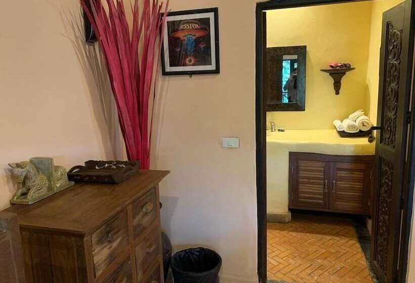 キャビン, Nirvana Resort Koh Chang