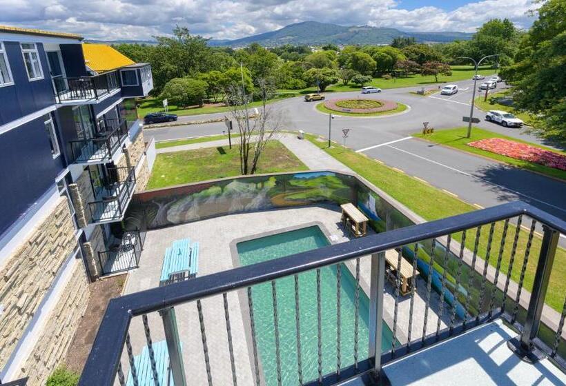 Люкс Кровать Кинг, Urban Lounge Sleepery