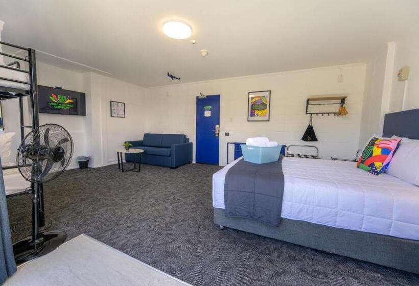 Студио Стандарт Вид на Бассейн, Urban Lounge Sleepery