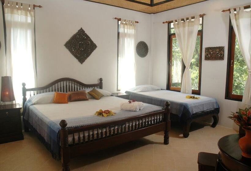 Номер Deluxe, Varinda Resort