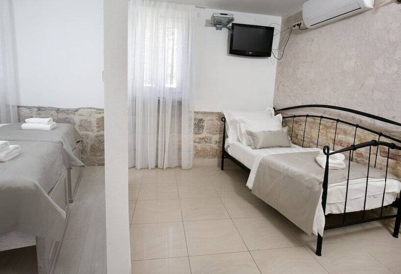 带1个卧室的舒适公寓, Villa Matejuska Heritage