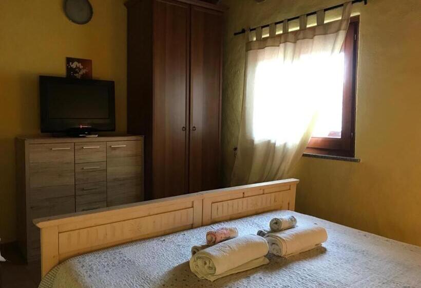 Номер Стандарт, Affitti Brevi Tzia Licca