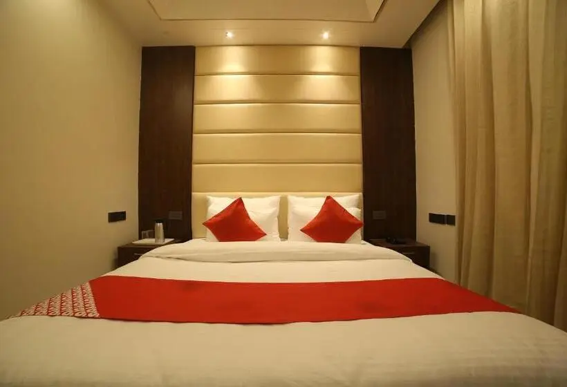 Habitación Estándar, Status Inn
