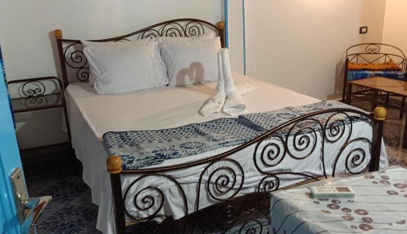 اتاق لوکس با چشم‌انداز دریا, Nuba Tod Abouda Guest House