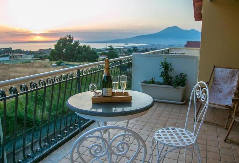 オーシャンビューデラックスルームバルコニー付き, Perla Beach Stabia B&b