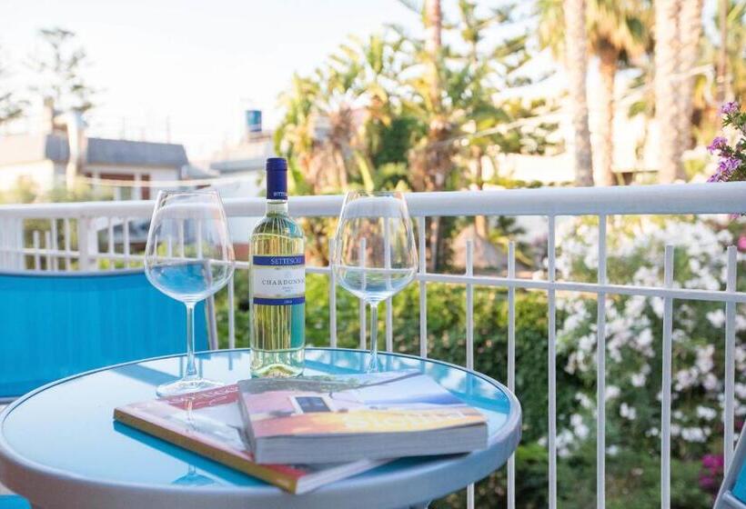 اتاق استاندارد با بالکن, B&b Olas Del Mar