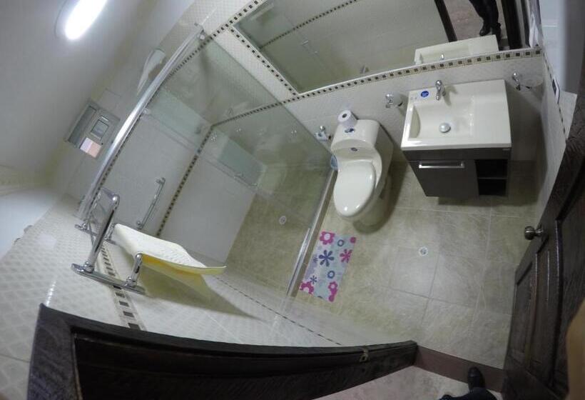 סוויטה, Casa Morales