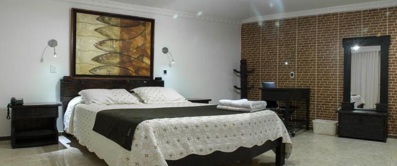 סוויטה, Casa Morales